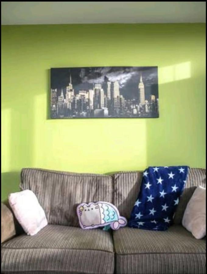 Large 3 Bedrooms In Liverpool City Centre, Free Parking Esterno foto