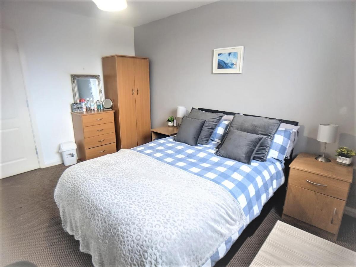 Large 3 Bedrooms In Liverpool City Centre, Free Parking Esterno foto